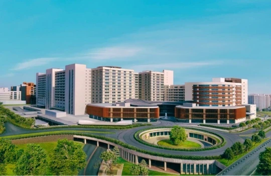 Amrita Hospital Faridabad – A modern medical campus in India offering advanced care, robotic surgery, and spacious infrastructure for international patients.